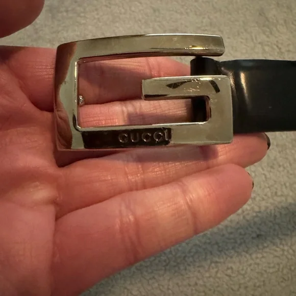 Gucci | Accessories | Gucci Black Belt With Shiny Silver  display picture 1